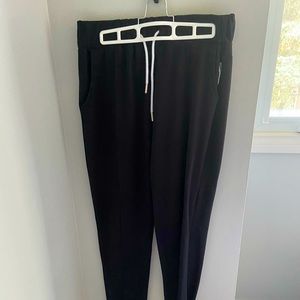 GYMSHARK JOGGERS